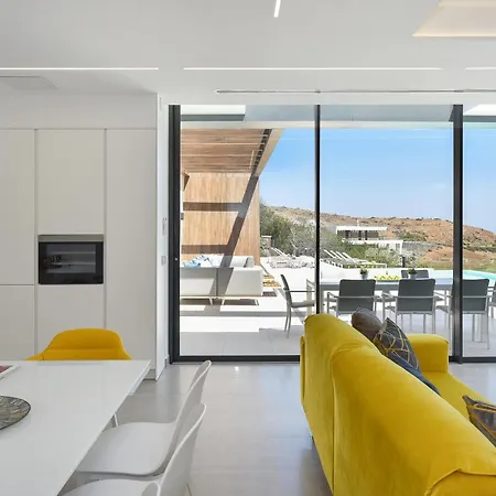 Villa Villa Salobre Terraza Uno Luxury Retreat In Gran Canaria Private Outdoor Pool Bbq Facilities Shaded Outdoor Dining Area Salobre Golf Resort